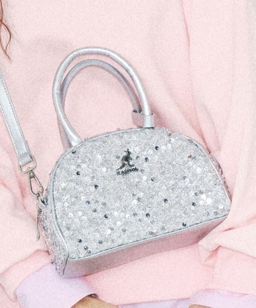 LILY BROWN（リリーブラウン）の「【LILY BROWN×KANGOL】ミニボストンバッグ（ショルダーバッグ・レディース・レッド/ブラック/シルバー・FREE）」の3枚目の写真