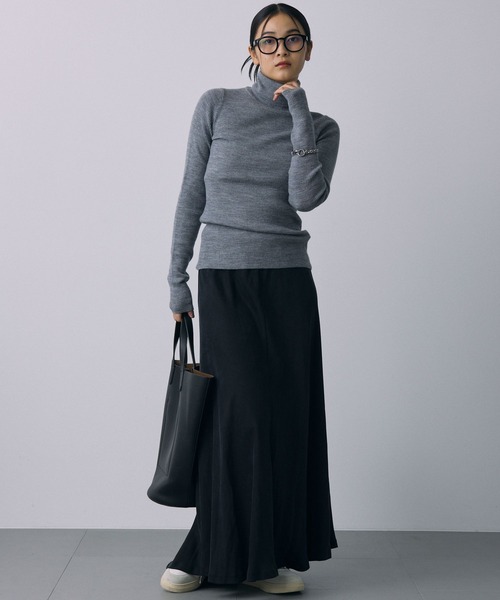 BABYLONE（バビロン）の「リブタートルニットプルオーバー（ニット/セーター・レディース・オフホワイト/グレー/ブラック・フリー）」の13枚目の写真