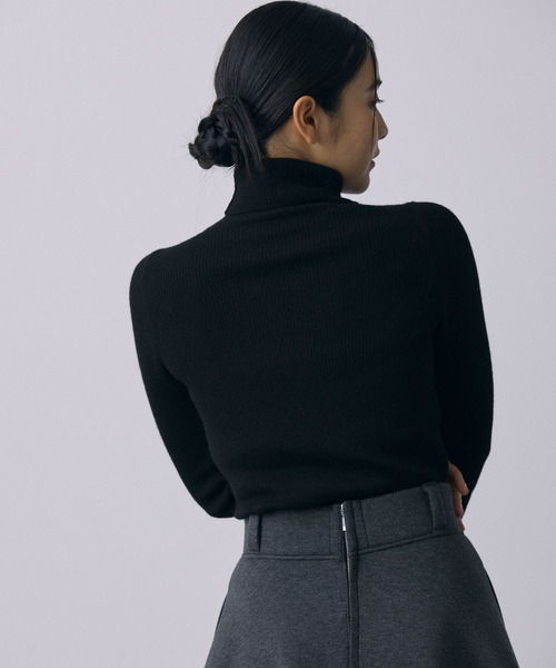 BABYLONE（バビロン）の「リブタートルニットプルオーバー（ニット/セーター・レディース・オフホワイト/グレー/ブラック・フリー）」の18枚目の写真