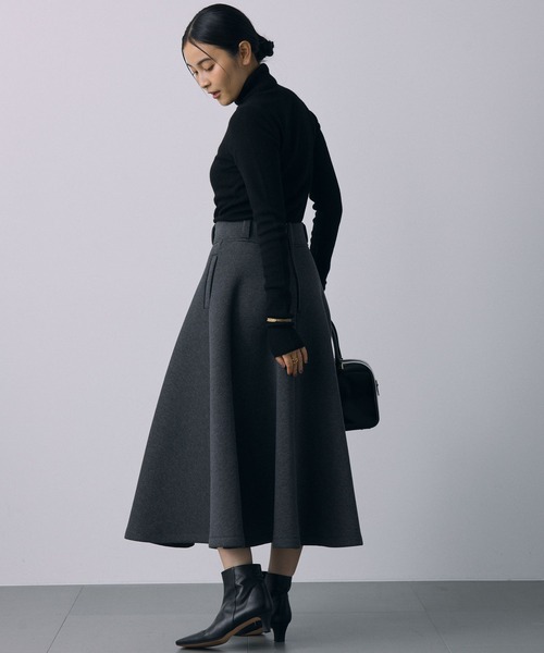 BABYLONE（バビロン）の「リブタートルニットプルオーバー（ニット/セーター・レディース・オフホワイト/グレー/ブラック・フリー）」の20枚目の写真