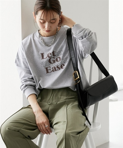 nissen(ニッセン)の「ゆったりシルエット長袖ロゴTシャツ(Tシャツ/カットソー・レディース・ブラック/モスグリーン系/ホワイト系/グレー/グレー系/モスグリーン/ホワイト/ブラック系・S/M/L/LL)」の18枚目の写真