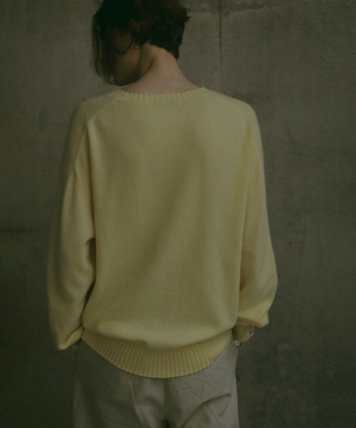 ETRE TOKYO(エトレトウキョウ)の「リラクシーカシミヤニットプルオーバー(ニット/セーター・レディース・レッド/イエロー/グレー・FREE)」の12枚目の写真