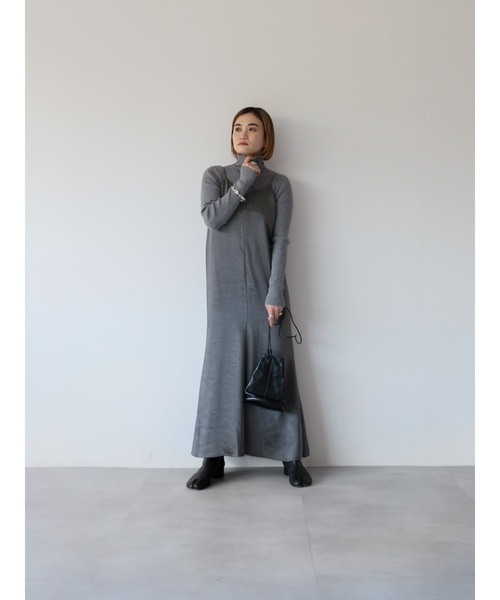 Katrin TOKYO（カトリーントーキョー）の「color rib turtle knit（ニット/セーター・レディース・ブルー/グレー/レッド/キャメル・XS/FREE）」の6枚目の写真