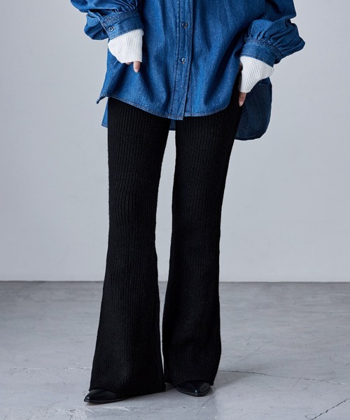 etoll.（エトル）の「アルパカタッチリブニットフレアパンツ（その他パンツ・レディース・モカ/グレー/ブラック・FREE）」の2枚目の写真