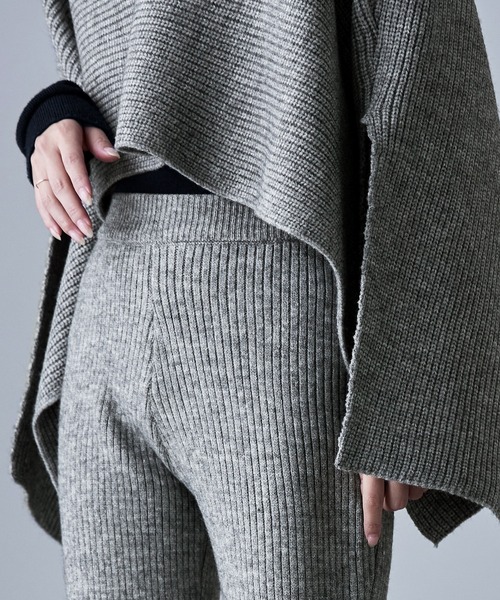 etoll.（エトル）の「アルパカタッチリブニットフレアパンツ（その他パンツ・レディース・モカ/グレー/ブラック・FREE）」の15枚目の写真