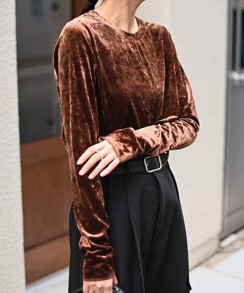 Marient（マリエント）の「ベロアTOPS（Tシャツ/カットソー・レディース・ブラック/ダークブラウン/ブラウン・FREE）」の16枚目の写真