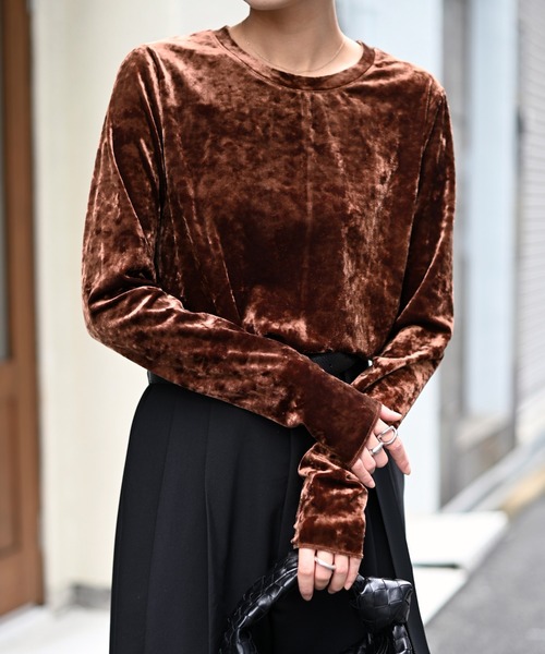 Marient（マリエント）の「ベロアTOPS（Tシャツ/カットソー・レディース・ブラック/ダークブラウン/ブラウン・FREE）」の19枚目の写真