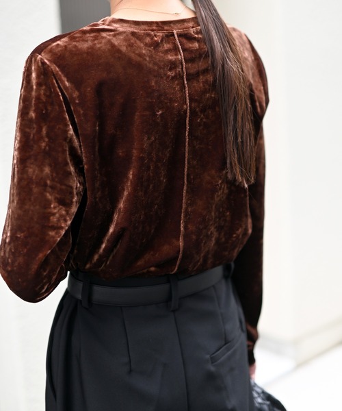 Marient（マリエント）の「ベロアTOPS（Tシャツ/カットソー・レディース・ブラック/ダークブラウン/ブラウン・FREE）」の20枚目の写真