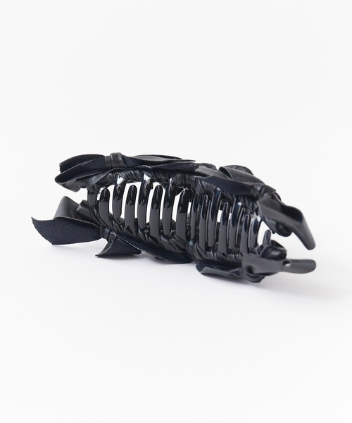 ヘアアクセサリー tresse Leather Ruban Clip in Black MAISON Ruban Clip in Black – TRESSE公式サイト