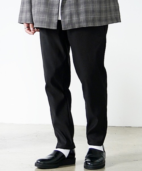 MinoriTY（マイノリティ）の「【MinoriTY】裏起毛ウォームツイル素材 テーパードイージースラックスパンツ／ベルトループ付き 無地・チェック・ストライプ展開 きれいめ大人シルエット セミワイド ストレッチ素材 メンズ 冬服 アウトドア（その他パンツ・メンズ・ブラック/ラベンダー/グリーン/ストライプ/チェック・S/L/M）」の10枚目の写真