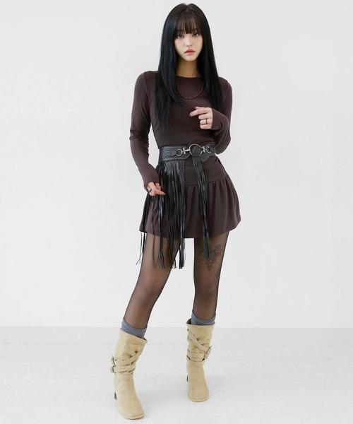 minsobi（ミンソビ）の「スリムフィットシャーリングワンピース ローライズミニーワンピース シャーリングミニワンピ 裏起毛 冬ワンピース タイトワンピース（ワンピース・レディース・ブラック/ブラウン/アイボリー・FREE）」の4枚目の写真