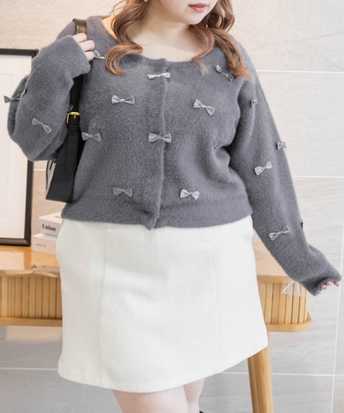 CLETTE(クレット)の「リボン使いシャギーニットカーディガン(カーディガン/ボレロ・レディース・ピンク/ブラック/ブルー・LL/3L/4L)」の3枚目の写真