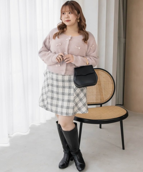 CLETTE(クレット)の「リボン使いシャギーニットカーディガン(カーディガン/ボレロ・レディース・ピンク/ブラック/ブルー・LL/3L/4L)」の13枚目の写真