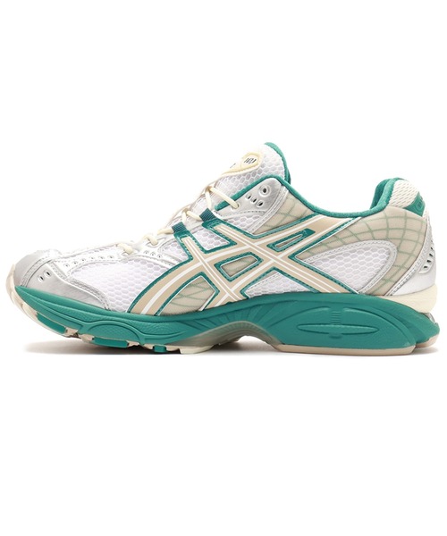 ASICS（アシックス）の「asics GEL-NIMBUS 10.1 / アシックス ゲル-ニンバス 10.1（スニーカー・メンズ・ホワイト・23.0cm/23.5cm/24.0cm/24.5cm/25.0cm/25.5cm/26.0cm/26.5cm/27.0cm/27.5cm/28.0cm/28.5cm/29.0cm）」の5枚目の写真