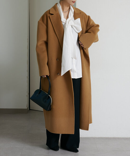 Omekashi（オメカシ）の「オフショルボウタイブラウス（シャツ