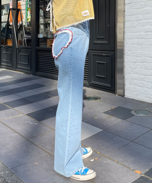 HELLO.SANFRANCISCO(ハローサンフランシスコ)の「【HELLO.SANFRANCISCO/ハローサンフランシスコ】ハートポケットレースフレアデニム(デニムパンツ・レディース・サックスブルー・SMALL/X-SMALL/MEDIUM)」の12枚目の写真
