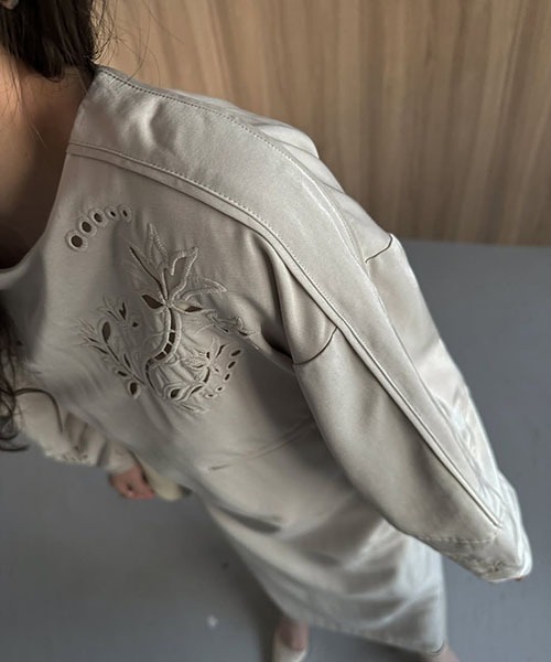 ウィルフリー flower patchwork volume sleeve OP WILLFULLY（ウィルフリー）の「flower patchwork volume sleeve