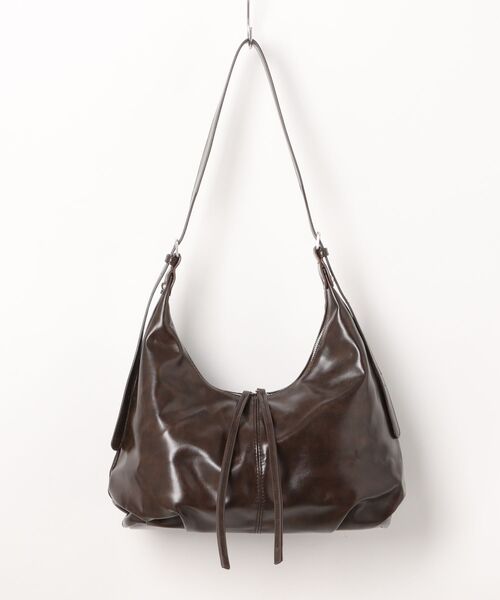 florist（フローリスト）の「【軽量・2WAY】レザータッチロングプルワンショルダーバッグ（ショルダーバッグ・レディース・モカ/ブラック・FREE）」の16枚目の写真