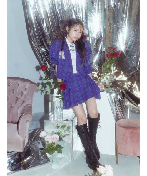 jouetie（ジュエティ）の「【FRUITSZIPPER仲川瑠夏】クロップドジャケット（テーラードジャケット・レディース・パープル・MEDIUM）」の5枚目の写真