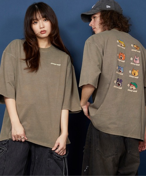 unrelaxing（アンリラクシング）の「ヴィンテージライク 古着風 綿100％ピグメント加工TプリントTシャツ（Tシャツ/カットソー・メンズ・ブラック系その他4/ベージュ系その他5/ブラック/ダークブラウン系・LARGE/SMALL/MEDIUM/X-LARGE）」の3枚目の写真