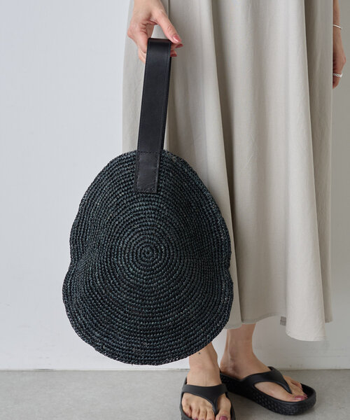 BEARDSLEY(ビアズリー)の「ラフィアサークルバッグ(かごバッグ・レディース・モスグリーン/レッド/サンドベージュ/ブラック・FREE)」の8枚目の写真