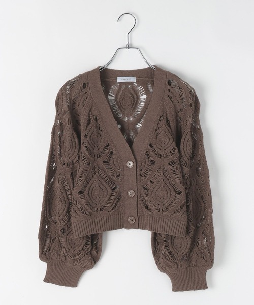 PAGEBOY（ページボーイ）の「スカシリーフニットボレロ 【一部カラーWEB限定】（カーディガン/ボレロ・レディース・オフホワイト/ブルー/ブラック/ダークネイビー/ピンク系その他/グレイッシュベージュ/ターコイズブルー/ブラウン/プラム/マスタード・FREE）」の3枚目の写真