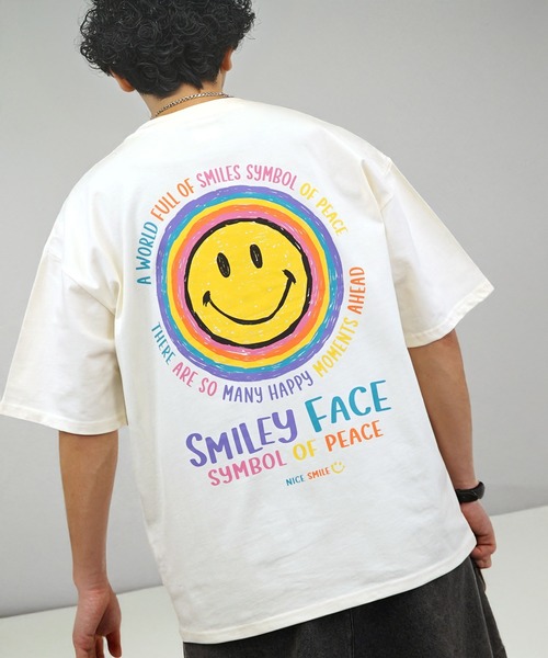 L'atelier(ラトリエ)の「レトロ ポップ 白 黒 Tシャツ ヘビーウェイト(Tシャツ/カットソー・メンズ・ブラック系5/ブラック系3/ホワイト系4/ブラック系4/ホワイト系5/ブラック系2/ホワイト系2/ホワイト系1/ホワイト系3/ブラック系1/ホワイト系6/ブラック系その他6/ダークグリーン系7/ネイビー系8/ホワイト系7/ブラック系その他7/ホワイト系8/ブラック系6/ネイビー系6/ブラック系7/ブラック系8/ダークグリーン系8/ブラック系その他5/ブラック系その他4・LL/L/M)」の5枚目の写真