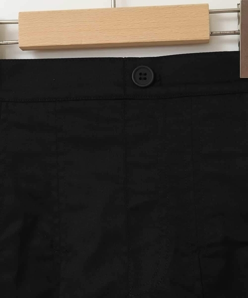 a.v.v（アーヴェヴェ）の「[120-130]インパン付きタックプリーツスカート（スカート・キッズ・ブルー/ブラック・120/130）」の5枚目の写真