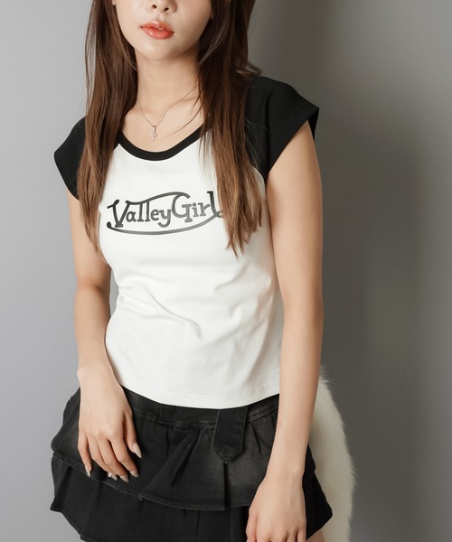 SPINNS(スピンズ)の「平成ギャルTシャツ/ラグラン/ノースリーブ/ロゴ(Tシャツ/カットソー・レディース・ホワイト×ブラック/ブラック×ピンク/ネイビー系/レッド系その他・ONESIZE)」の10枚目の写真