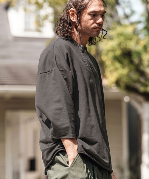 CAMBIO(カンビオ)の「mt9733- Zipper Neck 3-4 Sleeve Cut sew 半端袖カットソー(Tシャツ/カットソー・メンズ・ホワイト/ブラック/チャコール・S/M/L)」の5枚目の写真