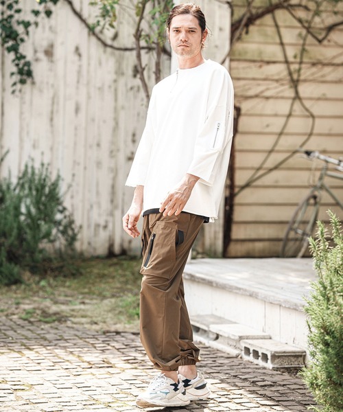 CAMBIO(カンビオ)の「mt9733- Zipper Neck 3-4 Sleeve Cut sew 半端袖カットソー(Tシャツ/カットソー・メンズ・ホワイト/ブラック/チャコール・S/M/L)」の13枚目の写真