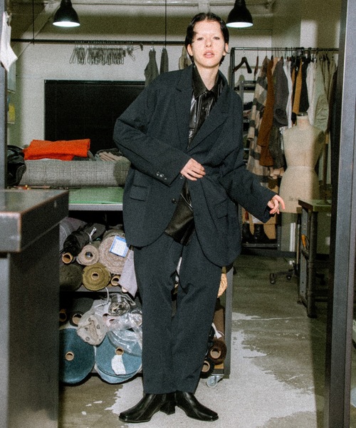 RYU(リュー)の「gabardine 2B jacket(テーラードジャケット・メンズ・ダークグレー/ダークネイビー・1/2/4)」の5枚目の写真