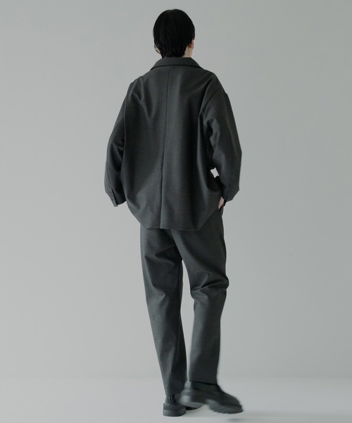 RYU(リュー)の「gabardine 2B jacket(テーラードジャケット・メンズ・ダークグレー/ダークネイビー・1/2/4)」の9枚目の写真