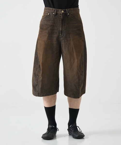 別注 3D TWISTED JORTS（デニムパンツ）｜NVRFRGT（ネヴァーフォー