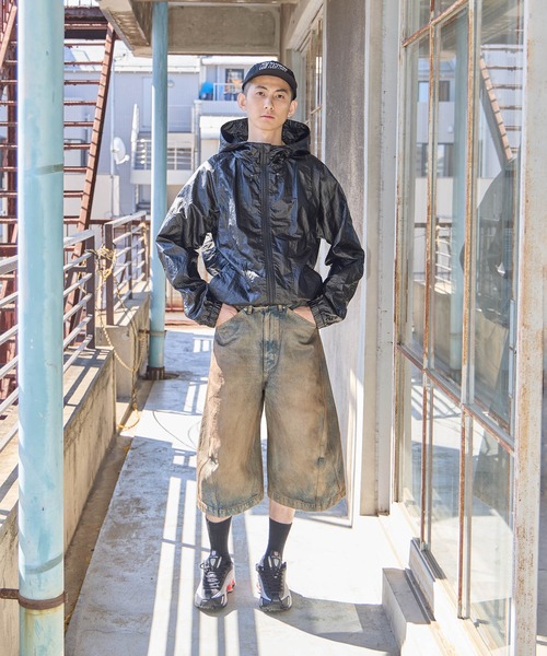 NVRFRGT（ネヴァーフォーゲット）の「別注 3D TWISTED JORTS