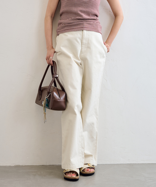 U by SPICK&SPAN(ユーバイスピックアンドスパン)の「チノワイドパンツ(チノパンツ・レディース・ネイビー/アイボリー・36/38)」の3枚目の写真