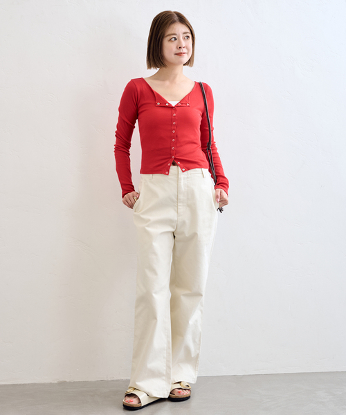 U by SPICK&SPAN(ユーバイスピックアンドスパン)の「チノワイドパンツ(チノパンツ・レディース・ネイビー/アイボリー・36/38)」の16枚目の写真