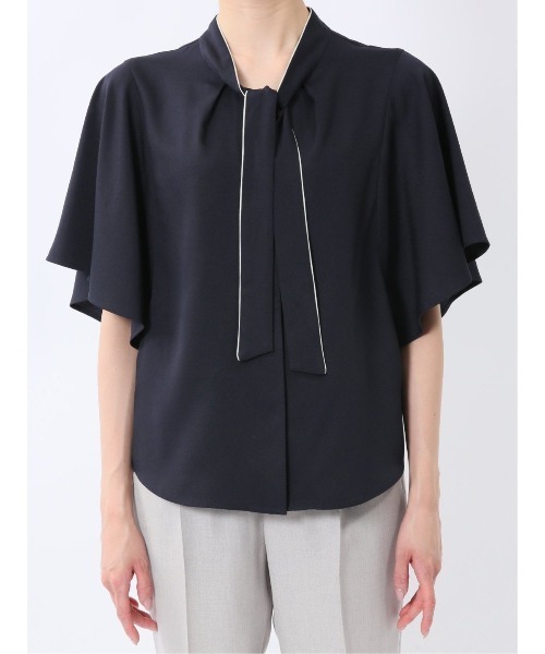 m.f.editorial（エムエフエディトリアル）の「【ストレッチ】m.f.エディトリアルレディース 配色ボウタイ 半袖比翼ブラウス（シャツ/ブラウス・レディース・ベージュ/ネイビー/ホワイト・MEDIUM/LARGE）」の18枚目の写真