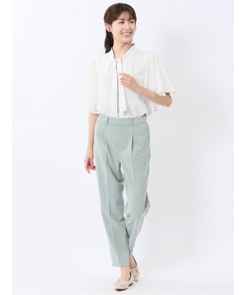 m.f.editorial（エムエフエディトリアル）の「【ストレッチ】m.f.エディトリアルレディース 配色ボウタイ 半袖比翼ブラウス（シャツ/ブラウス・レディース・ベージュ/ネイビー/ホワイト・MEDIUM/LARGE）」の6枚目の写真