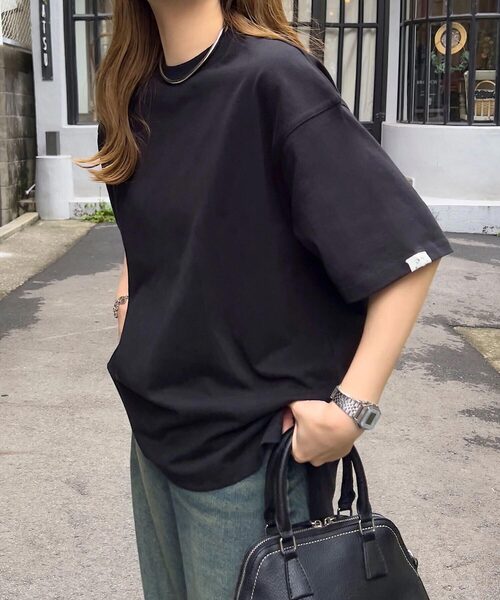 KOBE LETTUCE(コウベレタス)の「ヘビーウェイトユニセックスコットンバスクTシャツ(Tシャツ/カットソー・レディース・グレイッシュベージュ/ブラック/オフホワイト/アッシュグレー/ブルー系・L/M/XL)」の3枚目の写真
