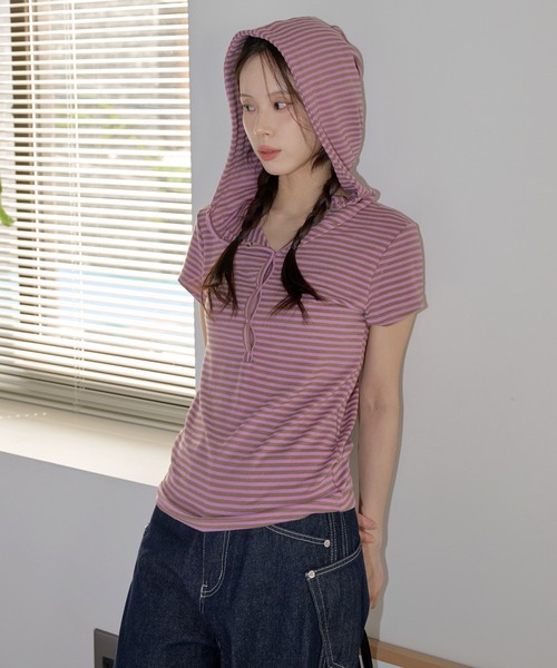 UNE MANSION(ユヌマンション)の「【UNE ORIGINAL】 シルバースナップボタンユニークストライプ ビッグフードTシャツカットソー(Tシャツ/カットソー・レディース・ピンク/バーガンディー/ブラック/カーキ・FREE)」の3枚目の写真