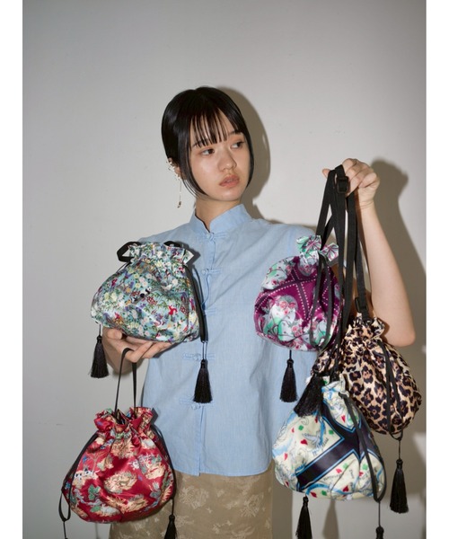 KEITA MARUYAMA（ケイタマルヤマ）の「Dove &Heart Scarf print巾着