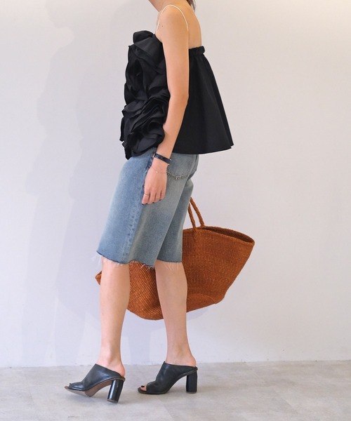 AKTE（アクテ）の「デニムハーフパンツ（デニムパンツ・レディース・ブラック/ブルー・1/2）」の10枚目の写真