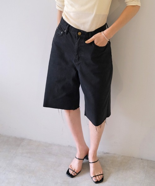 AKTE（アクテ）の「デニムハーフパンツ（デニムパンツ・レディース・ブラック/ブルー・1/2）」の11枚目の写真