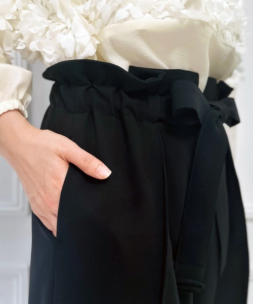 Ranerrh（ラネリ）の「フォーマルワイドパンツ【喪服・礼服】【入卒式・結婚式】【セットアップ展開有】【オフィス/ビジネス/デイリーにも使える】【秋冬用】（スーツパンツ・レディース・ブラック・38/36）」の12枚目の写真