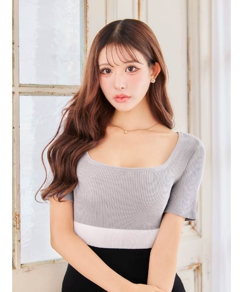 DAZZY（デイジー）の「バイカラーウエストライン リブニット半袖ワンピース（ドレス・レディース・ブラック×グレー・フリー）」の7枚目の写真