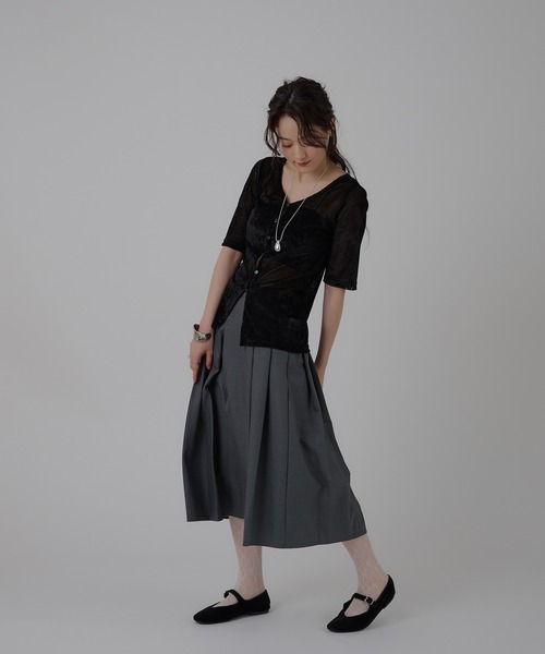 MUHET（ミュエータ）の「sheer mesh velour cardigan / シアーメッシュベロアカーディガン（カーディガン/ボレロ・レディース・ブラック/グレー/アイボリー・FREE）」の18枚目の写真