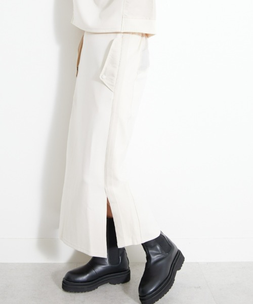 UNDOVE(アンドゥーブ)の「UNDOVE【SMART ECO JERSEY】異素材切替スカート (ロングスカート/タイト/リブ使い/ポケット付/防シワ/ストレッチ/イージーケア/UV/ウォッシャブル)(スカート・レディース・ブラック/アイボリー系・SMALL/MEDIUM/LARGE/X-LARGE)」の16枚目の写真