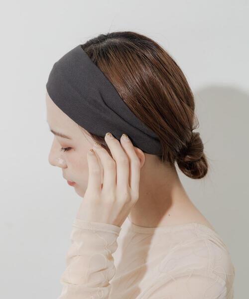 SMELLY（スメリー）の「シンプルヘアバンド（ヘアバンド・レディース・チャコールグレー/ブラック・-）」の4枚目の写真