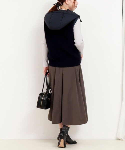 MICO COULIER（ミコクリエ）の「中綿×ニットフードベスト（ブルゾン・レディース・キナリ/ネイビー・38）」の18枚目の写真